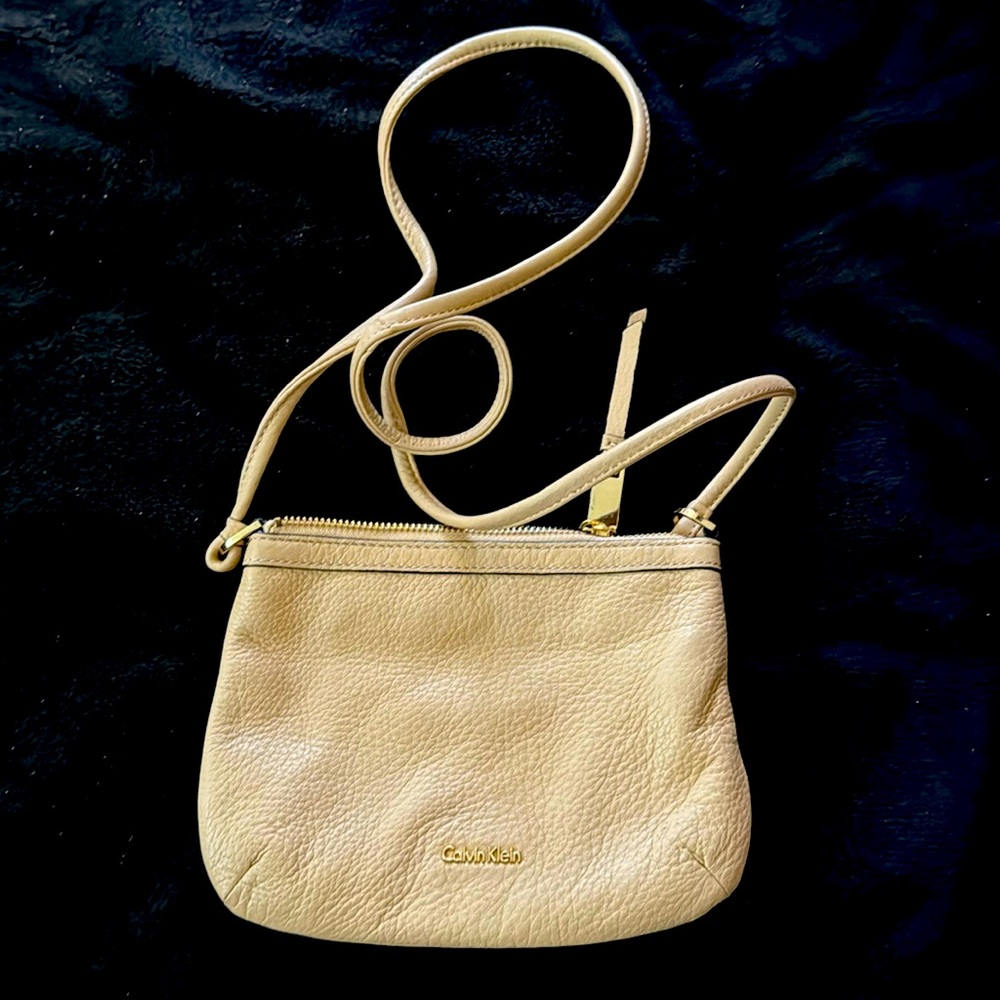 Calvin Klein Signature Leather Zip Crossbody